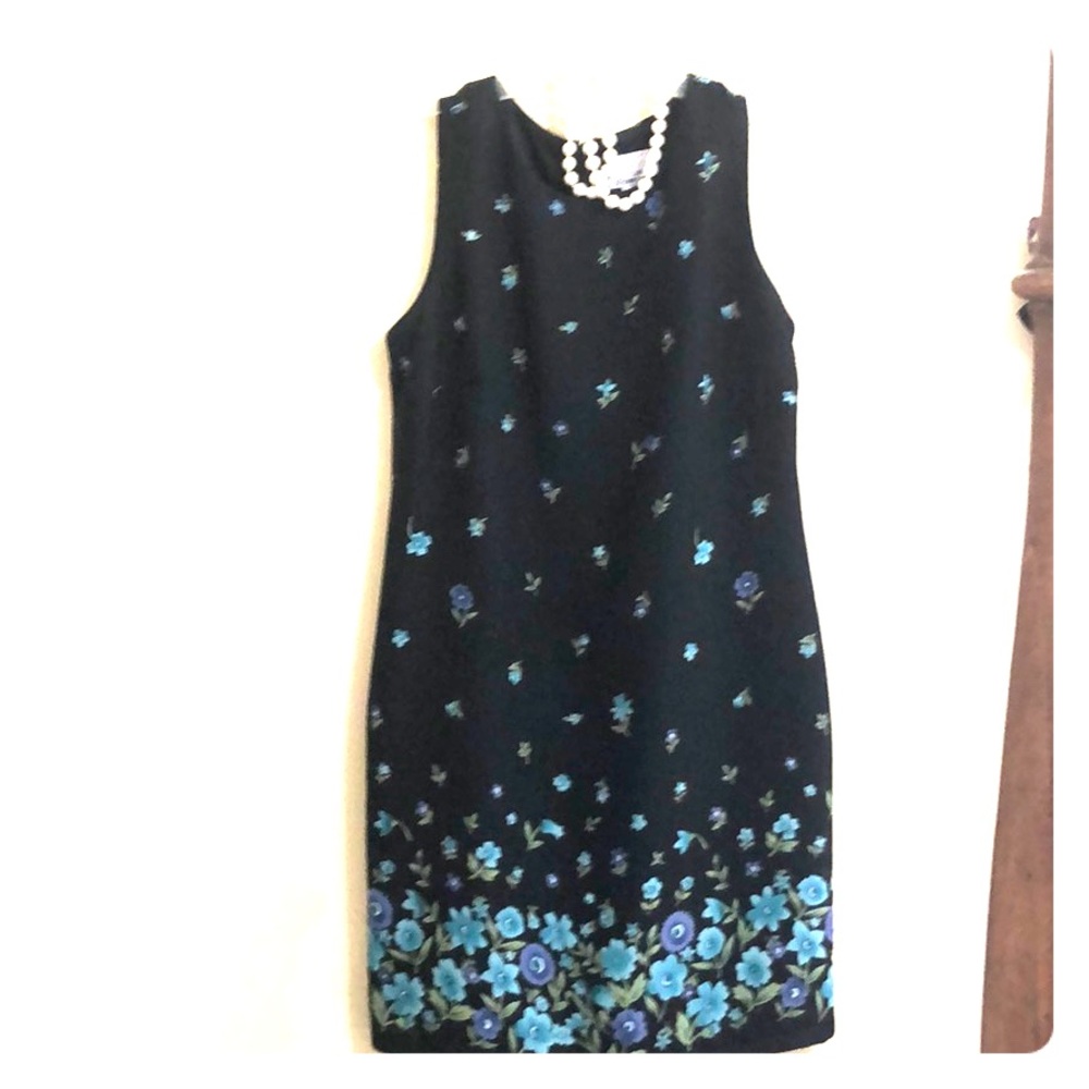 Sleeveless black /blue aqua print -size7/8